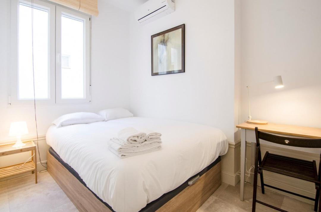 Valverde Apartment Madrid Exterior foto