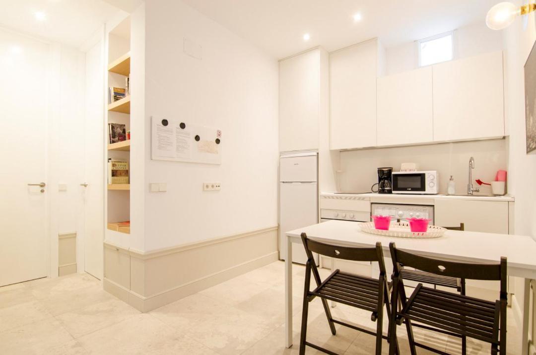 Valverde Apartment Madrid Exterior foto